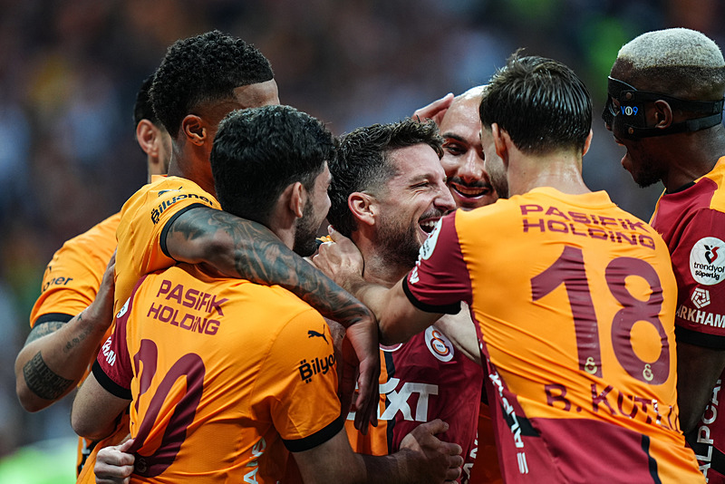 Dries Mertens’ten flaş Fenerbahçe sözleri!