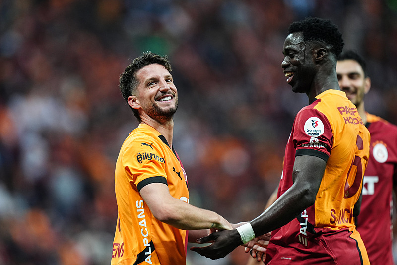 Dries Mertens’ten flaş Fenerbahçe sözleri!