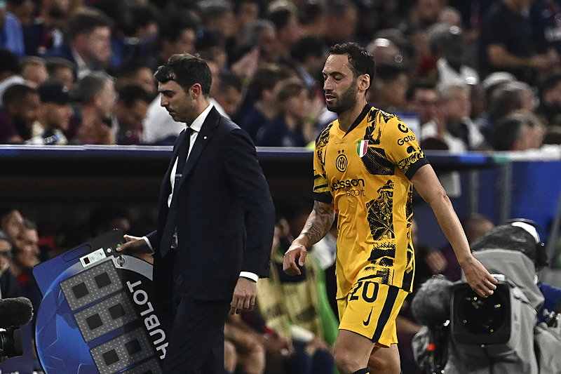 TRANSFER HABERİ - Galatasaray’ın Hakan Çalhanoğlu teklifi ortaya çıktı!