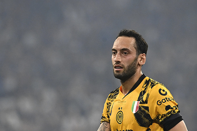 TRANSFER HABERİ - Galatasaray’ın Hakan Çalhanoğlu teklifi ortaya çıktı!