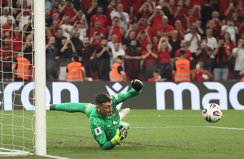 Galatasaray’dan Şampiyonlar Ligi kadrosu! 4 yıldız birden...