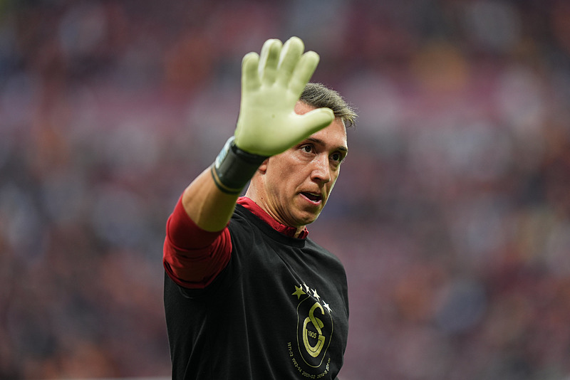 TRANSFER HABERİ | Galatasaray’dan sürpriz kaleci hamlesi! Küme düşen takım...