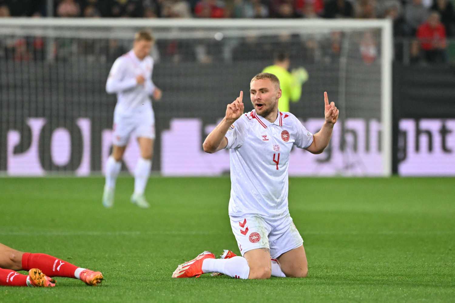 TRANSFER HABERİ | Galatasaray Nelsson’u ucuza bırakmayacak! İşte düşünülen bonservis