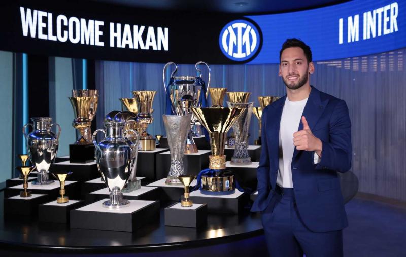 TRANSFER HABERİ: Hakan, Galatasaray’ın teklifinden etkilendi!