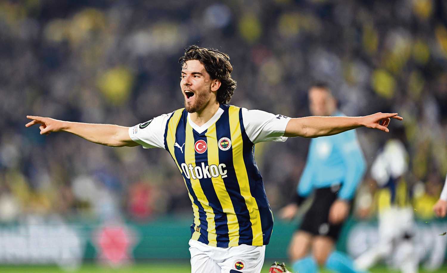 TRANSFER HABERİ | Ferdi Kadıoğlu kapışması! Fenerbahçe ve Galatasaray...