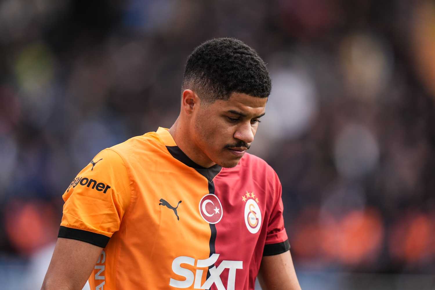 TRANSFER HABERİ | Galatasaray Aston Villa pazarlığı! Martinez sonrası...