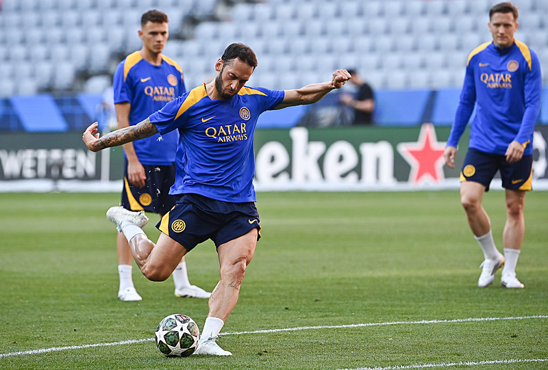 TRANSFER HABERLERİ | Hakan Çalhanoğlu İtalyanlara resti çekti! Galatasaray...