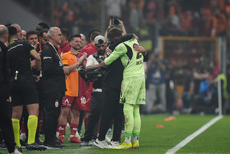 Petrovic Galatasaray’a çok yakın! Yönetimin transfer teklifi belli oldu