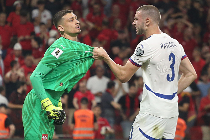 Petrovic Galatasaray’a çok yakın! Yönetimin transfer teklifi belli oldu
