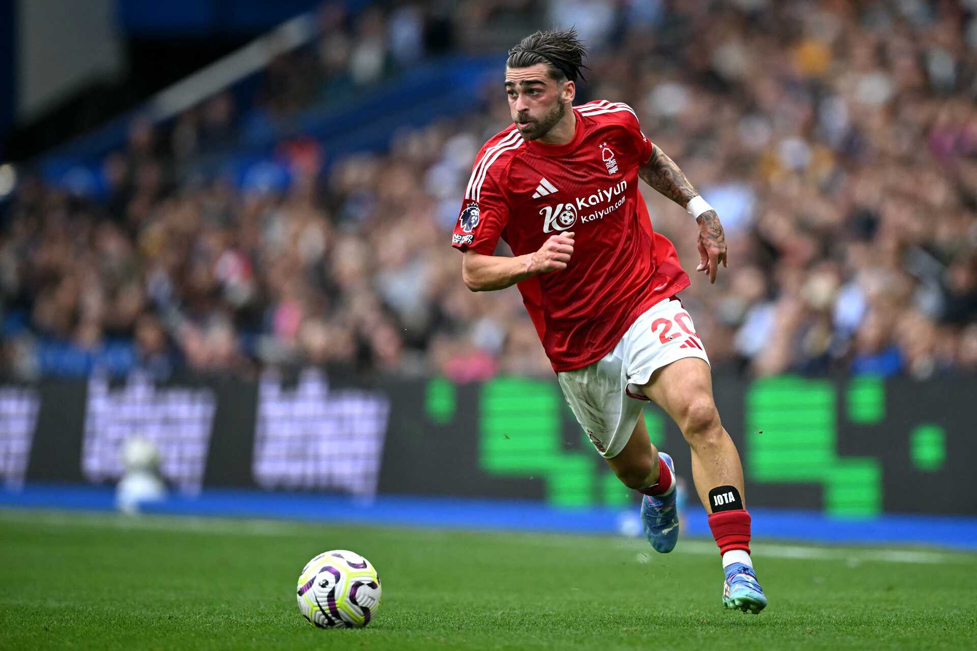 Fenerbahçe’den Nottingham Forest’ın yıldızına transfer kancası!