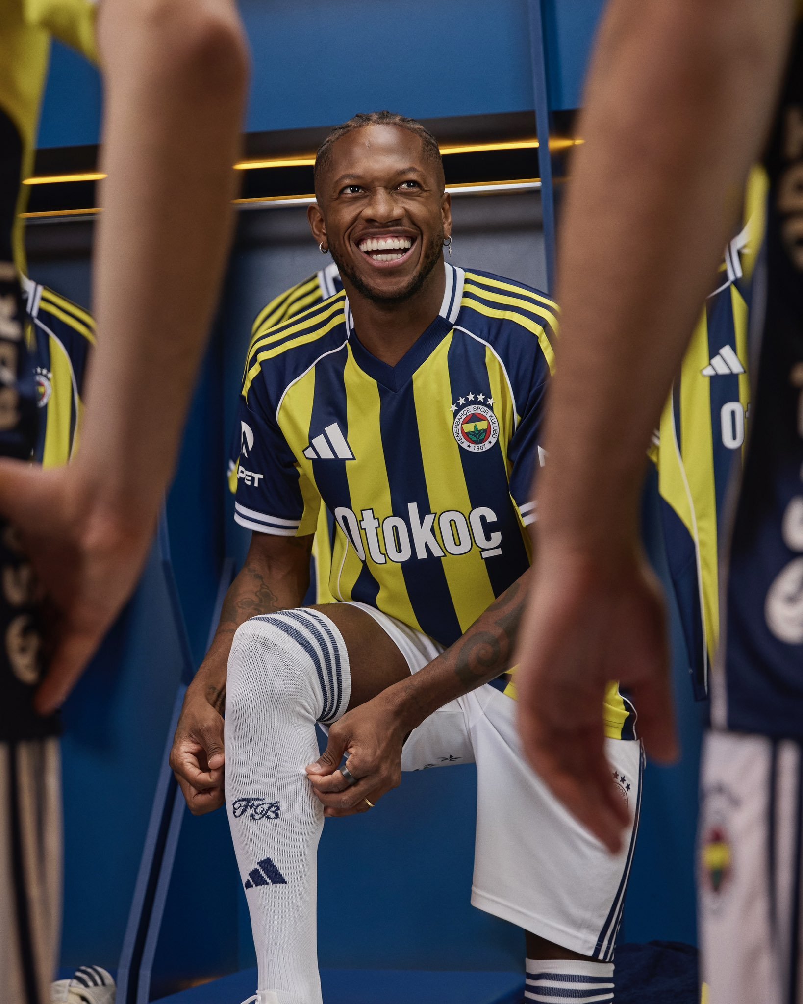 Fenerbahçe yeni sezon formalarını tanıttı!