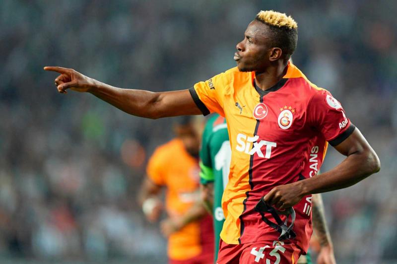 TRANSFER HABERİ: Osimhen transferinde düğüm çözülüyor! İşte kararını açıklayacağı tarih