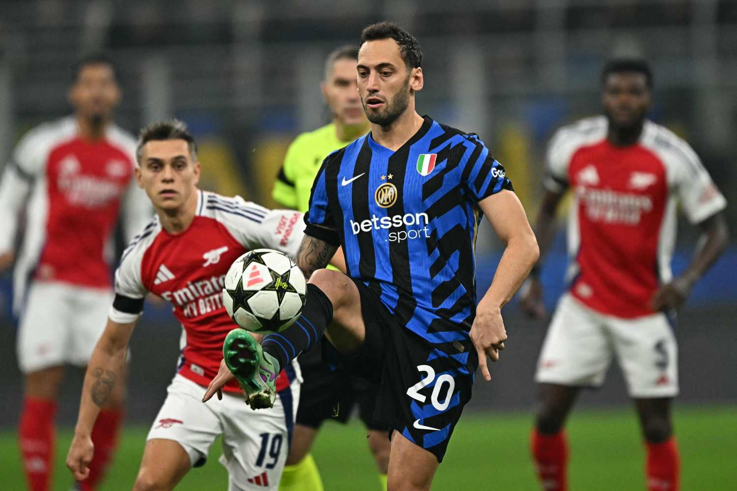 GALATASARAY TRANSFER HABERLERİ: Hakan Çalhanoğlu için geri sayıma geçildi!