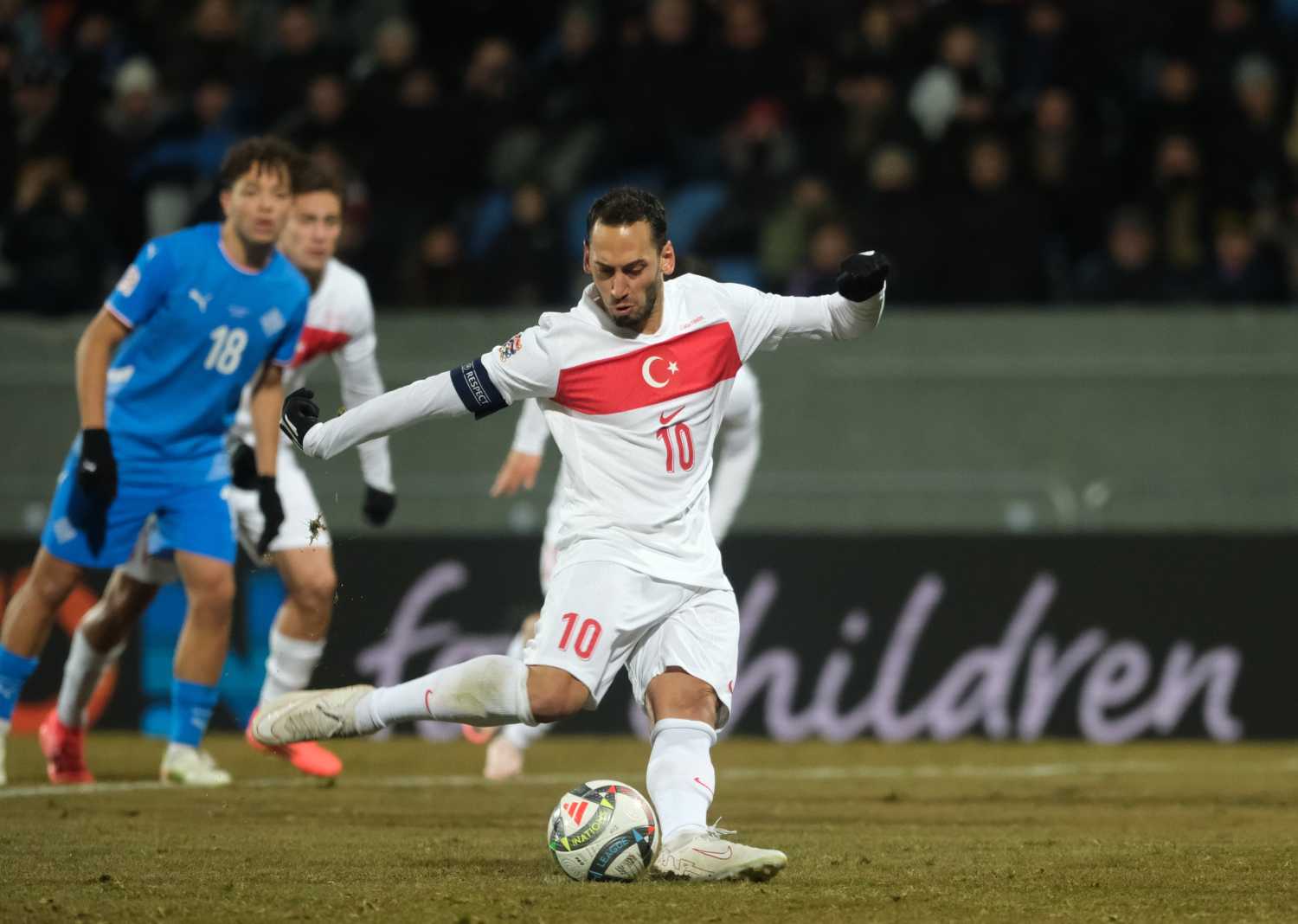 GALATASARAY HABERLERİ: Hakan Çalhanoğlu hazır