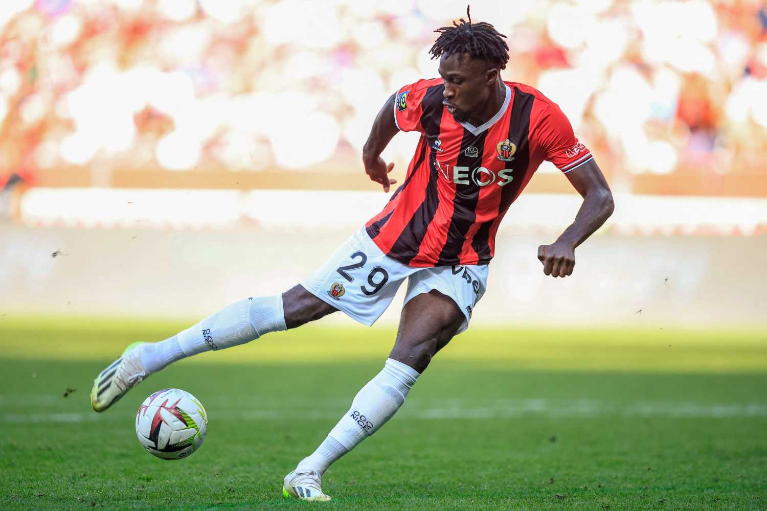 TRANSFER HABERİ: Fenerbahçe’nin Guessand ısrarı! İşte transferdeki rakipler