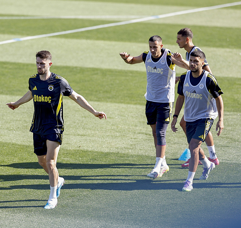 TRANSFER HABERİ: Alexander Djiku’ya 3 talip birden! İşte Fenerbahçe’nin talebi