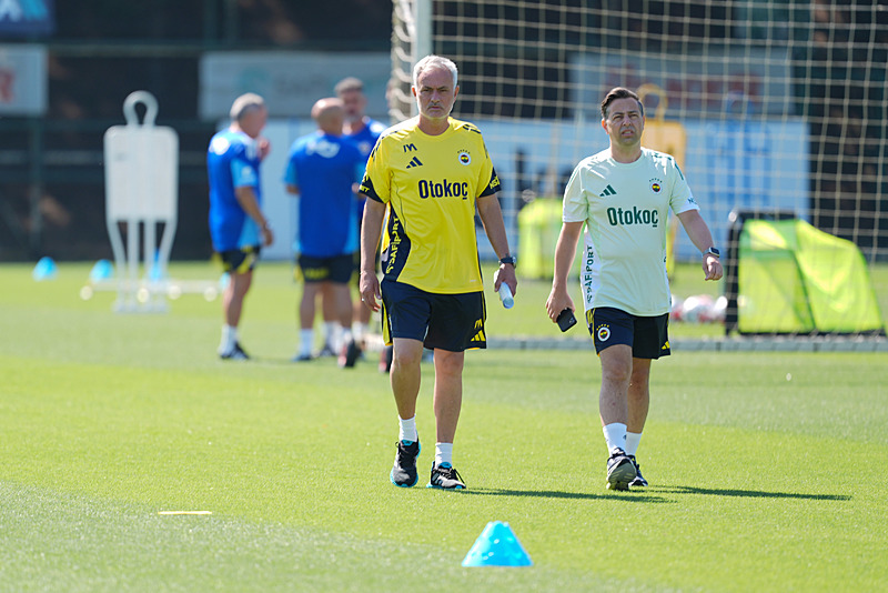 TRANSFER HABERİ: Fenerbahçe’de 2 ayrılık birden! Mourinho biletlerini kesti