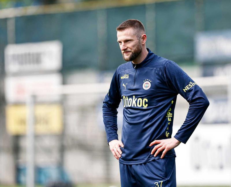 TRANSFER HABERİ: Fenerbahçe’den İtalya’da çıkarma! Skriniar imzayı atıyor