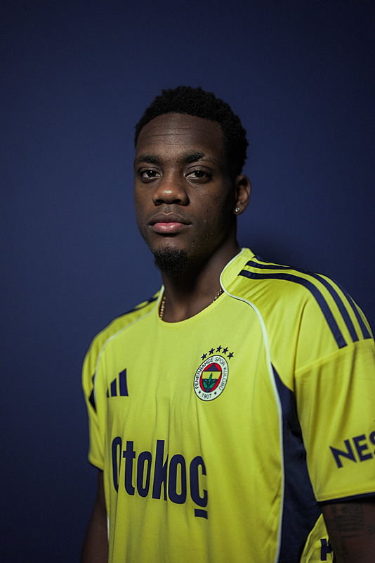 TRANSFER HABERİ: Fenerbahçe’den Lenadro Trossard atağı!