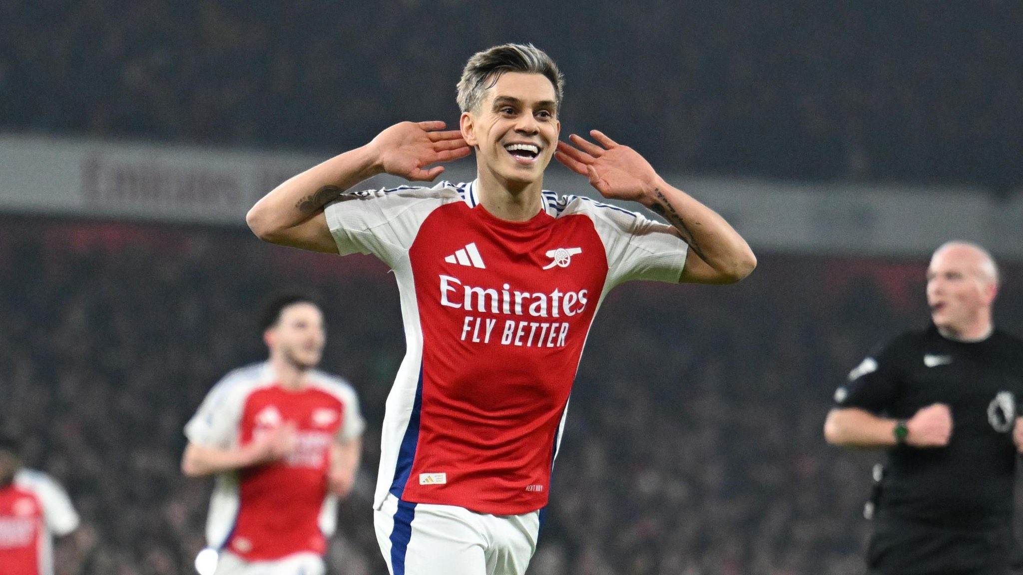 TRANSFER HABERLERİ: Fenerbahçe Trossard için Arsenal’a resmi teklif yapacak