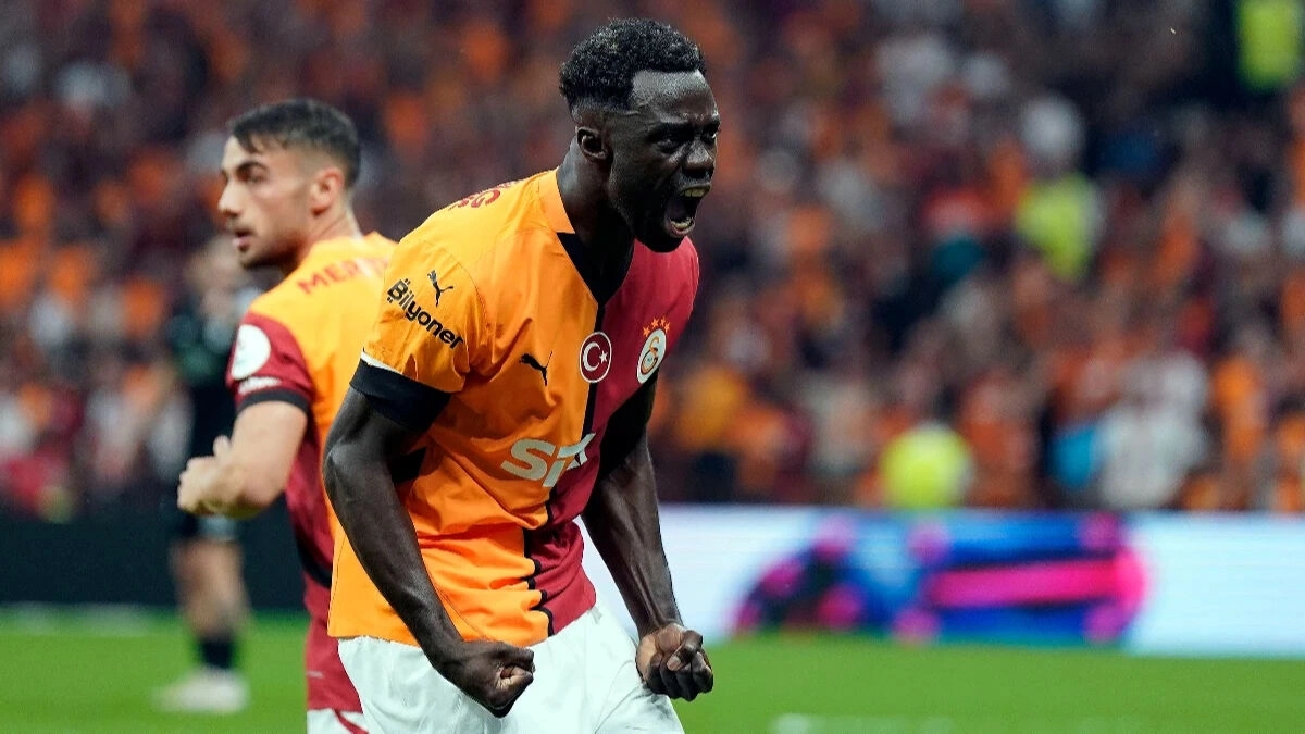 TRANSFER HABERİ: Galatasaray’dan Como’ya sert tepki! Davinson Sanchez...