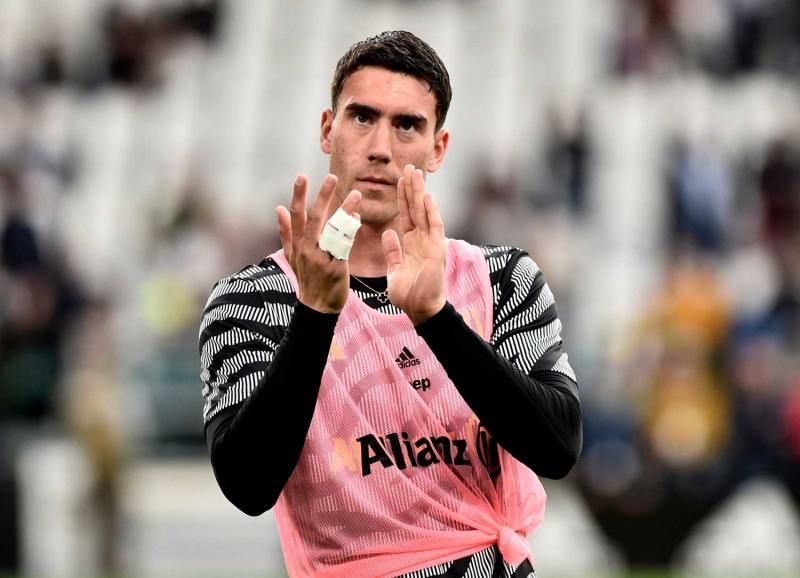 TRANSFER HABERİ | Vlahovic transferinde flaş gelişme! Mourinho’nun telefonu...