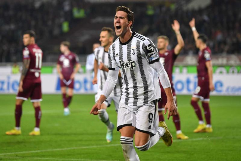 TRANSFER HABERİ | Vlahovic transferinde flaş gelişme! Mourinho’nun telefonu...