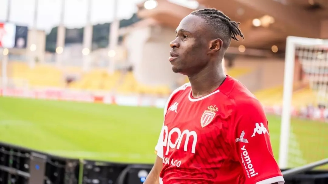 TRANSFER HABERİ: Galatasaray’a dev savunmacı!