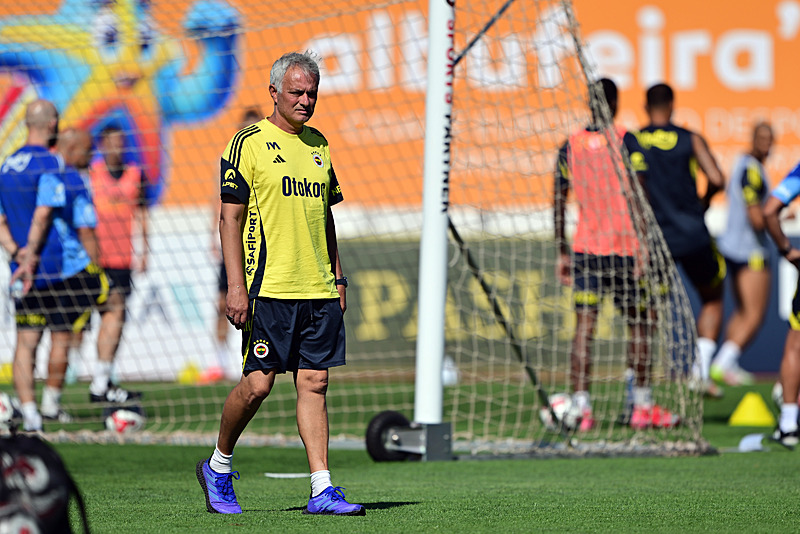 TRANSFER HABERİ: Fenerbahçe’ye sürpriz transfer! Rusya’dan gelecek