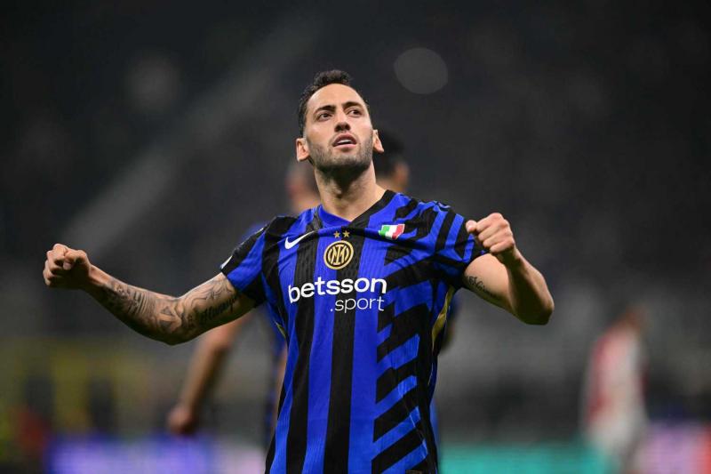 Inter’den Hakan Çalhanoğlu kararı! Fenerbahçe’ye kötü haber
