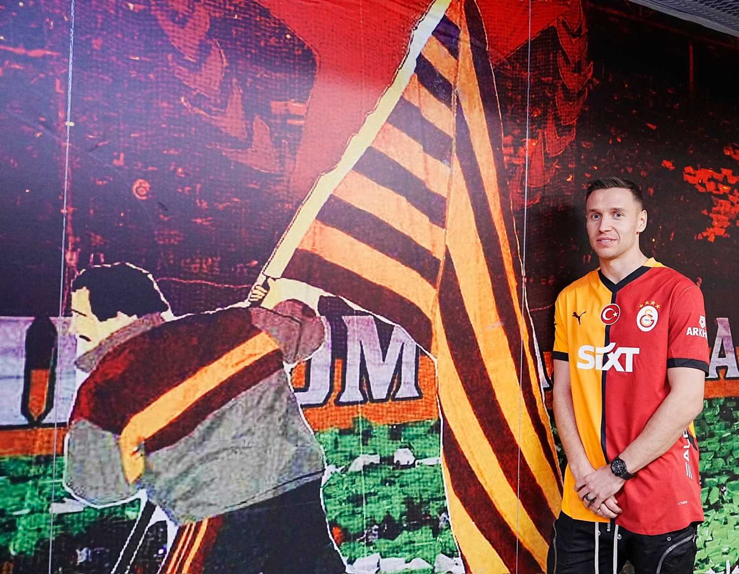 TRANSFER HABERİ: Galatasaray’da ayrılık! Hayal kırıklığı yaratmıştı