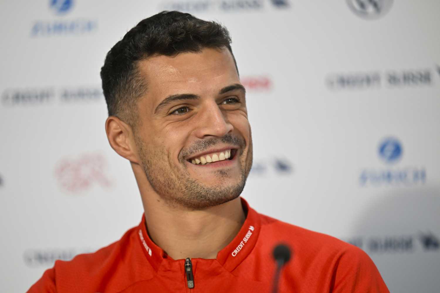Fenerbahçe’de Xhaka gelişmesi! Transfer kararını açıkladı