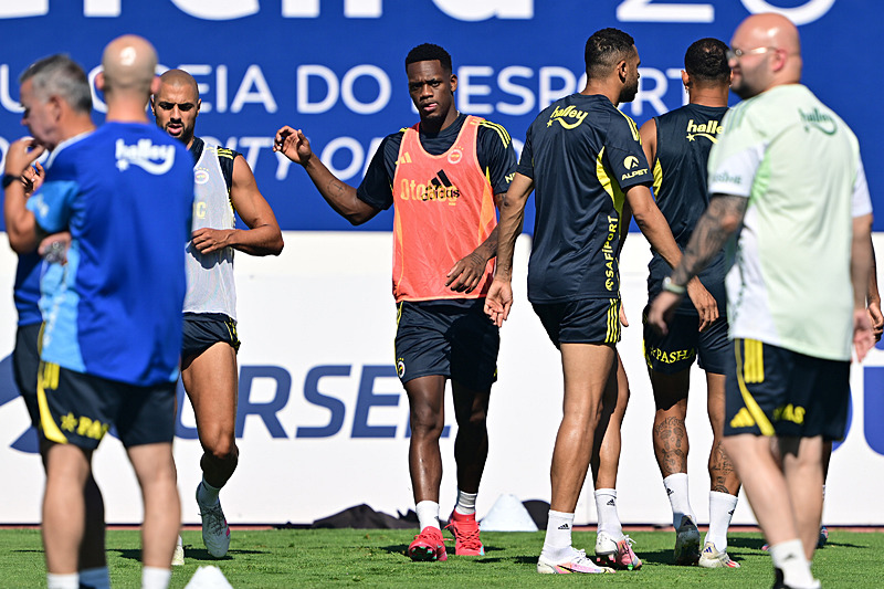 TRANSFER HABERLERİ | Fenerbahçe’de Jhon Duran performansıyla göz doldurdu!