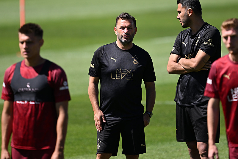 GALATASARAY TRANSFER HABERİ -  Okan Buruk’tan flaş Osimhen açıklaması! En kısa sürede...