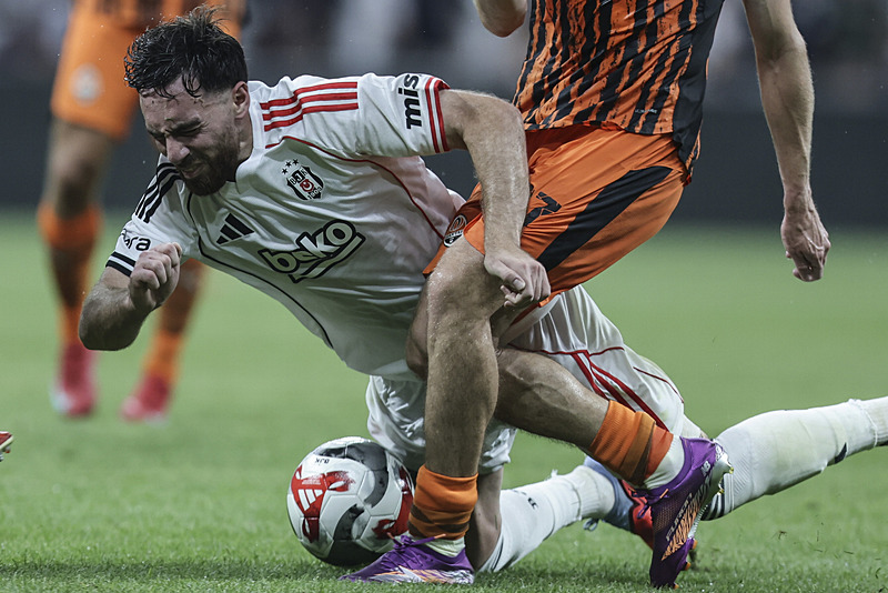 Beşiktaş-Shakhtar Donetsk maçı sonrası sert eleştiri!