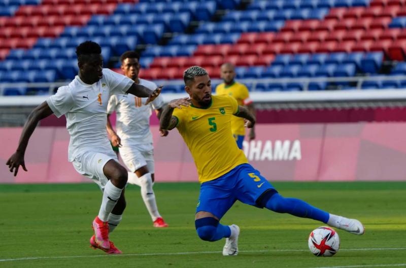 TRANSFER HABERİ: Fenerbahçe’de Amrabat’ın yerine Sambacı! Transferde takas formülü