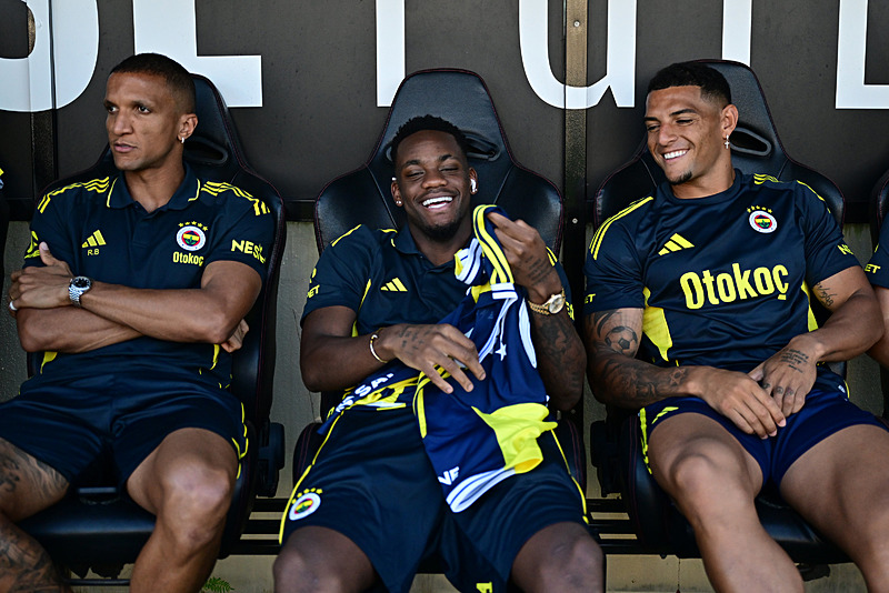 TRANSFER HABERLERİ | Fenerbahçe’nin yıldızı Ada yolunda