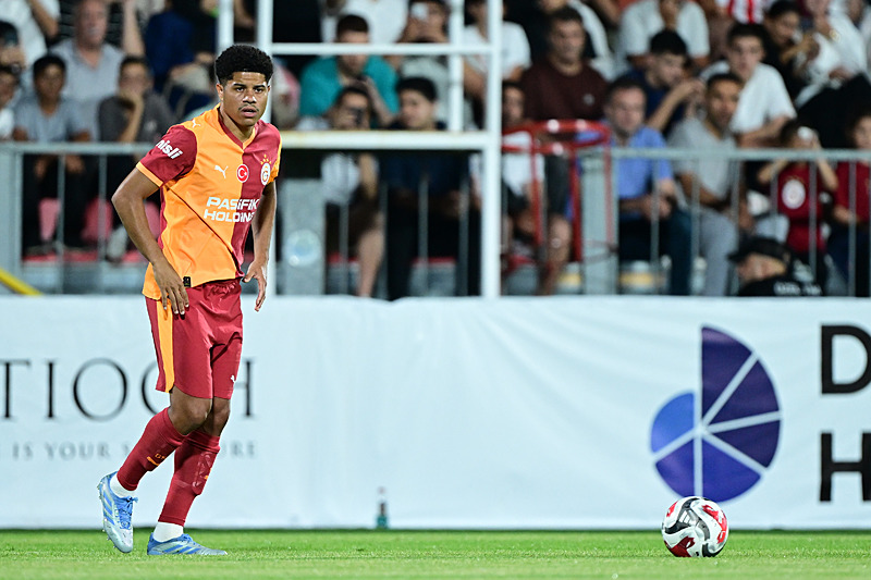 TRANSFER HABERİ: Galatasaray Sunderland’le çekişiyor