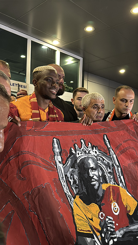 Galatasaray’a Victor Osimhen transferinden dev gelir!