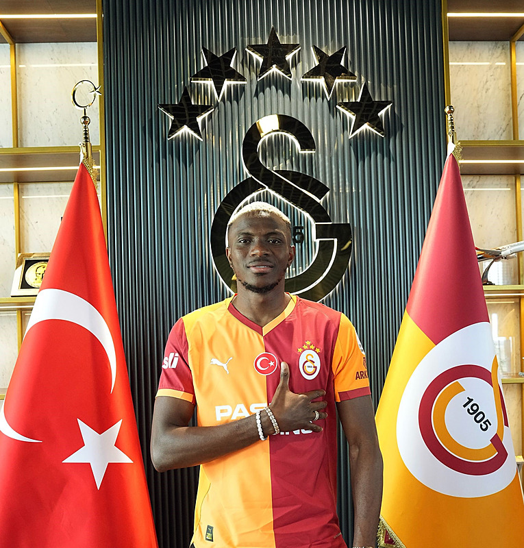 Galatasaray Osimhen’i böyle bitirdi! İşte transferin bilinmeyenleri