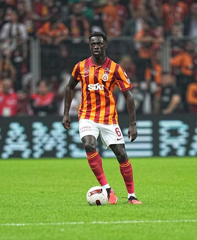 TRANSFER HABERLERİ | Galatasaray’da yıldız isimden flaş talep!