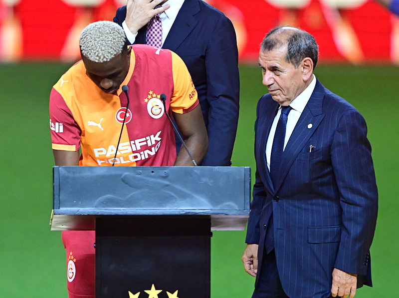 GALATASARAY HABERLERİ: Yönetimden Osimhen savunması! O madde...