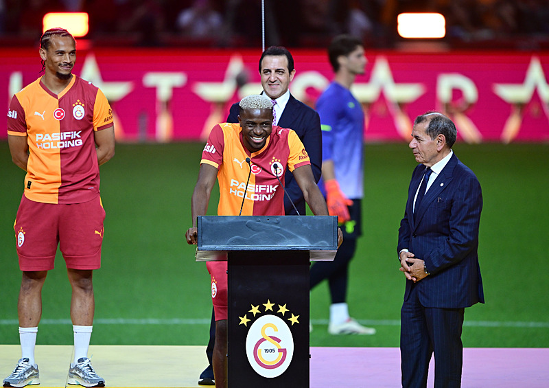 GALATASARAY HABERLERİ: Yönetimden Osimhen savunması! O madde...