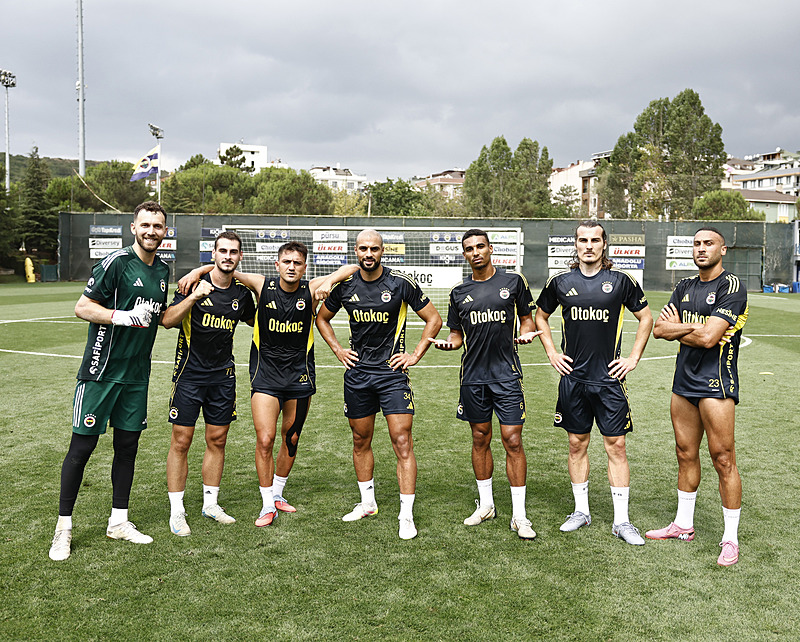 TRANSFER HABERİ: Fenerbahçe’ye Premier Lig’den orta saha!
