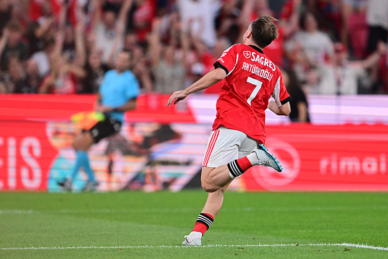 Benfica’ya Kerem Aktürkoğlu’ndan kötü haber! Çarşamba günü...