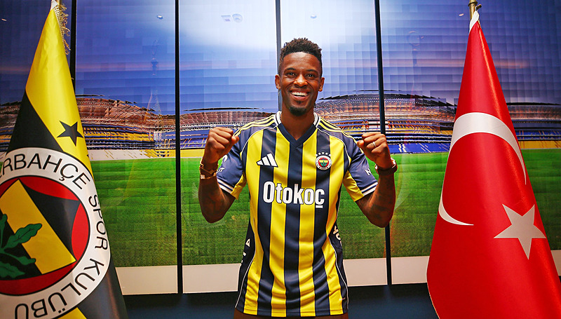 TRANSFER HABERİ: Fenerbahçeli yıldıza flaş talip! Feyenoord maçında izleyecekler