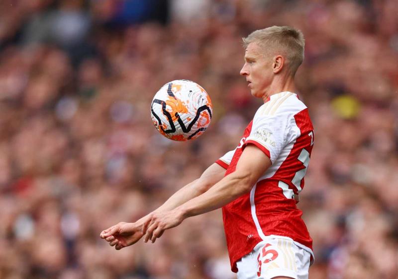 TRANSFER HABERİ: Zinchenko bilmecesi! Mourinho transfrein bir an önce bitmesini istiyordu