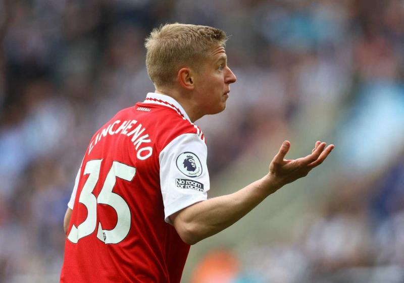 TRANSFER HABERİ: Zinchenko bilmecesi! Mourinho transfrein bir an önce bitmesini istiyordu