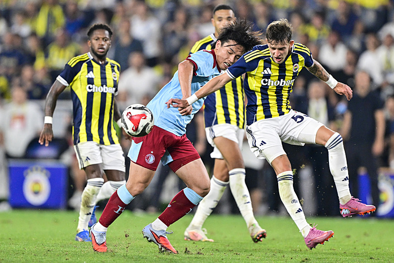 Usta yazardan Fenerbahçe-Feyenoord maçını değerlendirdi:  Kadıköy ruhu