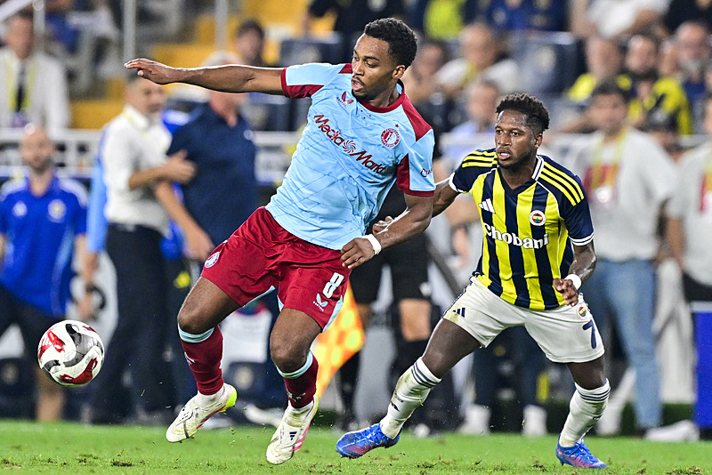 Usta yazardan Fenerbahçe-Feyenoord maçını değerlendirdi:  Kadıköy ruhu